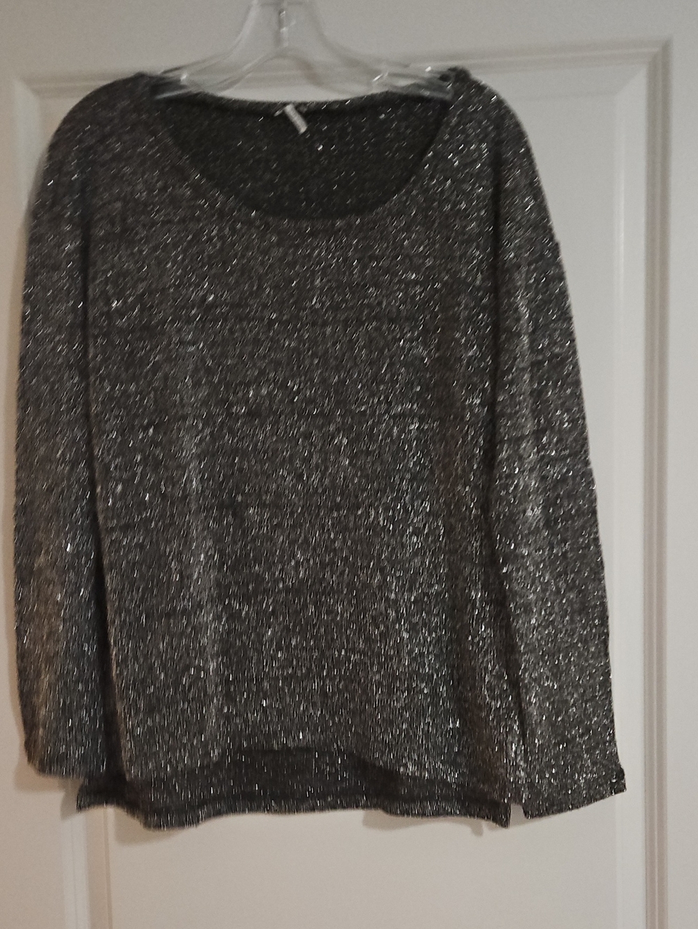 Splendid Lightweight Sweater - Medium - Good Used Condition